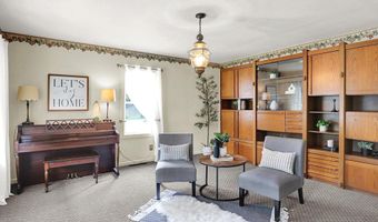 405 E Howard Ave, Arcadia, IN 46030