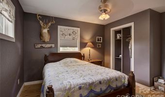 2825 Harrell Hill Rd, Bakersville, NC 28705