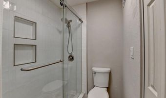 6221 Willow Run Rd, Peachtree Corners, GA 30092