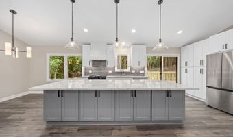 9704 Captains Dr, Algonquin, IL 60102