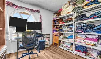 1101 S Clifpark Cir, Anaheim, CA 92805