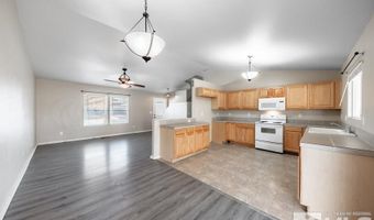 107 Double Eagle Dr, Fernley, NV 89408