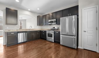 64 N Dryden Pl, Arlington Heights, IL 60004