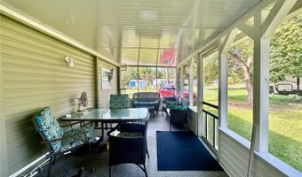 55045 6TH St, Astor, FL 32102