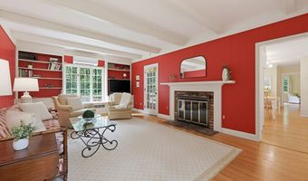 32 Thayer Farm Rd, Attleboro, MA 02703
