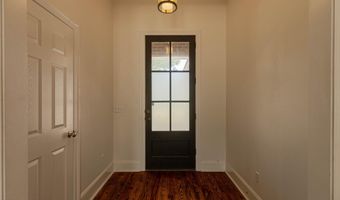 402 Montrose Pl, Brandon, MS 39042
