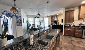 3805 PALOMAS Dr NE, Albuquerque, NM 87110