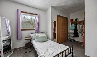 24798 127th St, Anamosa, IA 52205
