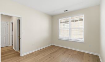 225 Mirage Blvd, Barnegat, NJ 08005