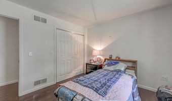 207 Game Ln, Blakeslee, PA 18610