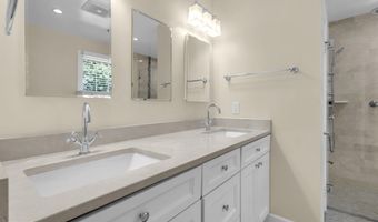 2206 FORT WARD Pl, Alexandria, VA 22304