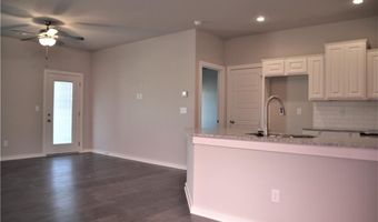 3912 SW Peachwood Dr, Bentonville, AR 72713
