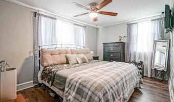 218 WALNUT St, Audubon, NJ 08106
