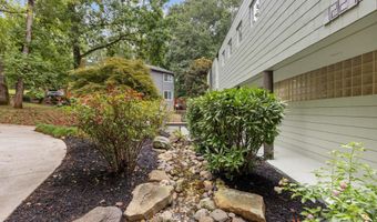 1227 Jules Ct, Charlotte, NC 28226