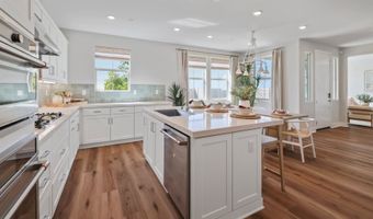 772 Edward Scholle Dr, Camarillo, CA 93010