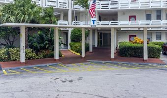 3030 Marcos Dr T203, Aventura, FL 33160