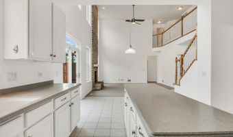 1015 Timber Lake Dr, Antioch, IL 60002
