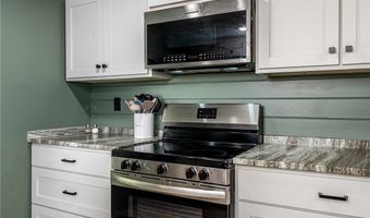2580 OAK VILLAGE Rd, Akron, AL 35441