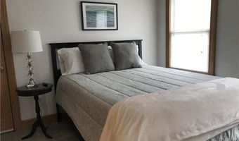 9 Rosita Ave, Bristol, RI 02809