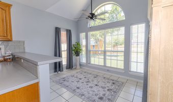 3942 Ridgmar Ln, Abilene, TX 79606