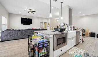 3811 Aquamarine Dr, Carlsbad, NM 88220