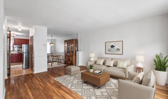 5 ELNA Ct, Bayonne, NJ 07002