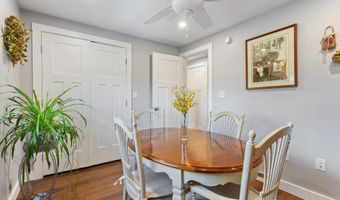 37 Trolly Farm Way, Falmouth, ME 04105