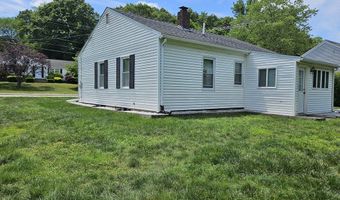 461 River Rd, Lincoln, RI 02865