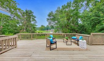 7217 WILBURDALE Dr, Annandale, VA 22003