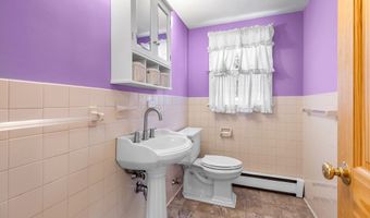 469 Appleton St, Arlington, MA 02476