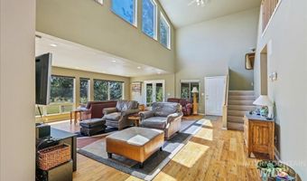 111 Ranch Cir, Cascade, ID 83611