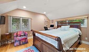 7320 Valhalla Dr SE, Alto, MI 49302