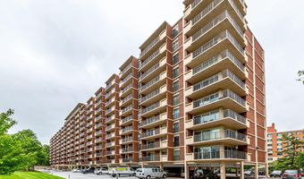 1300 ARMY NAVY Dr 816, Arlington, VA 22202