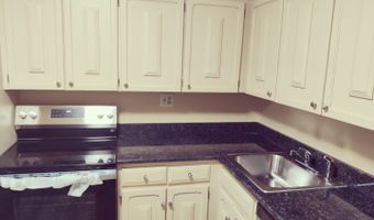 2419 S GOEBBERT Rd 210, Arlington Heights, IL 60005