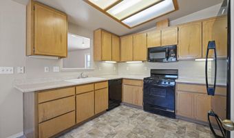 546 Yellow Jacket Rd, Dayton, NV 89403