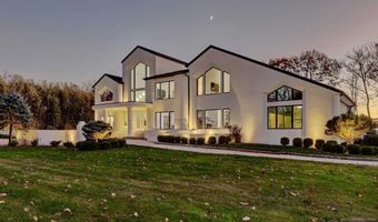 23 Rio Vista Dr, Alpine, NJ 07620