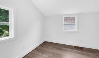 105 Owens Ave, Atlantic Highlands, NJ 07716