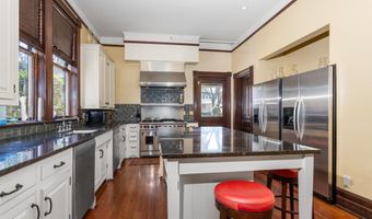 318 E 7TH St, Anniston, AL 36207