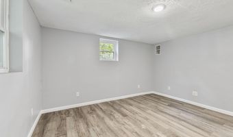 340 W Turner St, Bloomfield, IN 47424