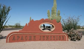 642 S THUNDERBIRD Dr, Apache Junction, AZ 85120