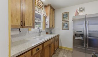 305 W Uvalde, Alpine, TX 79830