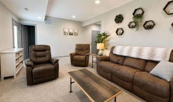 16030 Craig St, Basehor, KS 66007