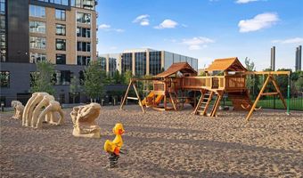 1240 S 2nd St 411, Minneapolis, MN 55415