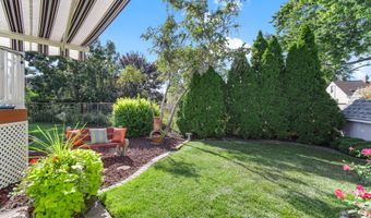 12132 S James Dr, Alsip, IL 60803