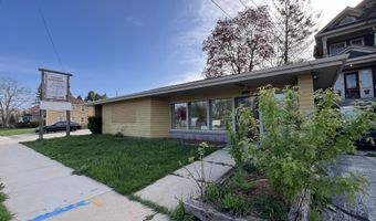 4058 S Kinnickinnic Ave, St. Francis, WI 53235