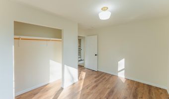 927 75th St, Amery, WI 54001