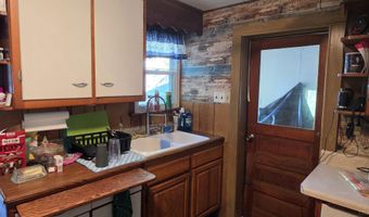 513 N Broad St, Adrian, MI 49221