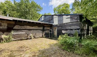 481 Airline Rd, Baileyville, ME 04694