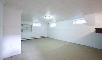 83 Vincent Ave, North Providence, RI 02904