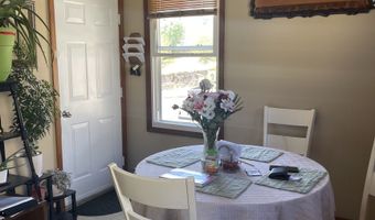 11 Stone St, Danbury, CT 06810